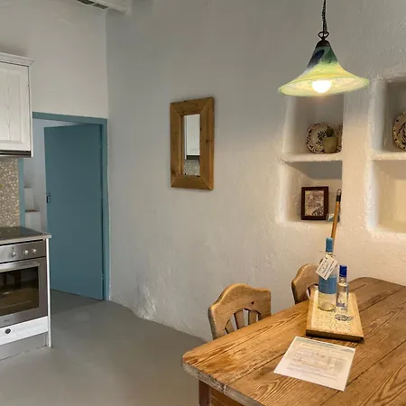 Holiday home Folegandros-cliffhouse Folegandros Town